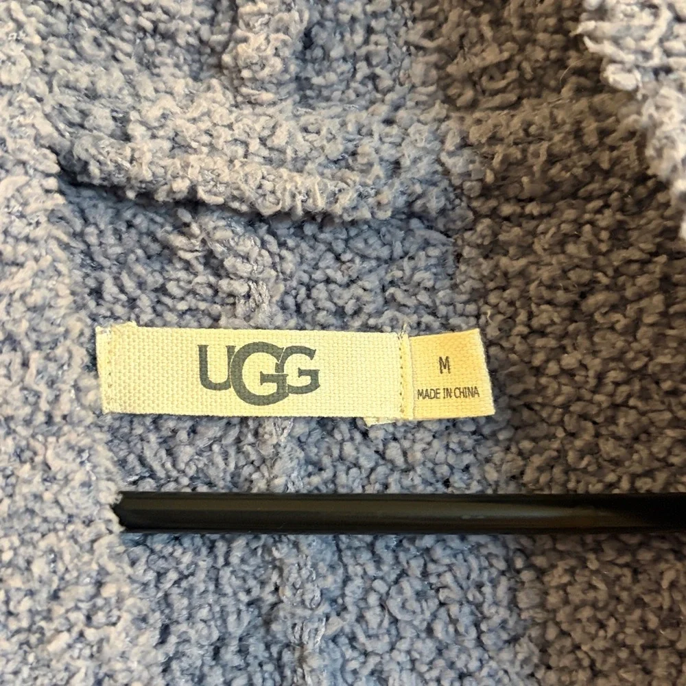 UGG Women’s Soft Fremont Cardigan‎ in Boucle Blue Medium
